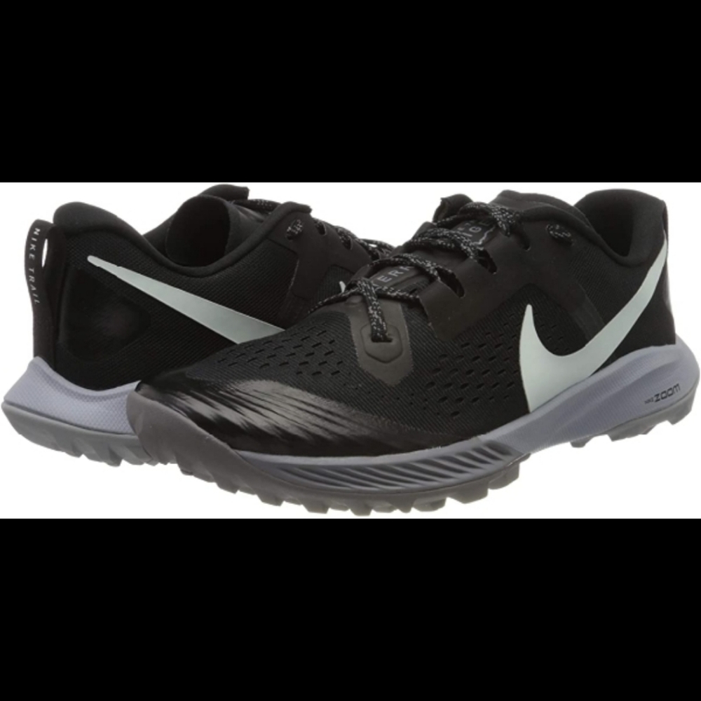 Women's RARE Nike Terra Kiger 5 black Sneakers